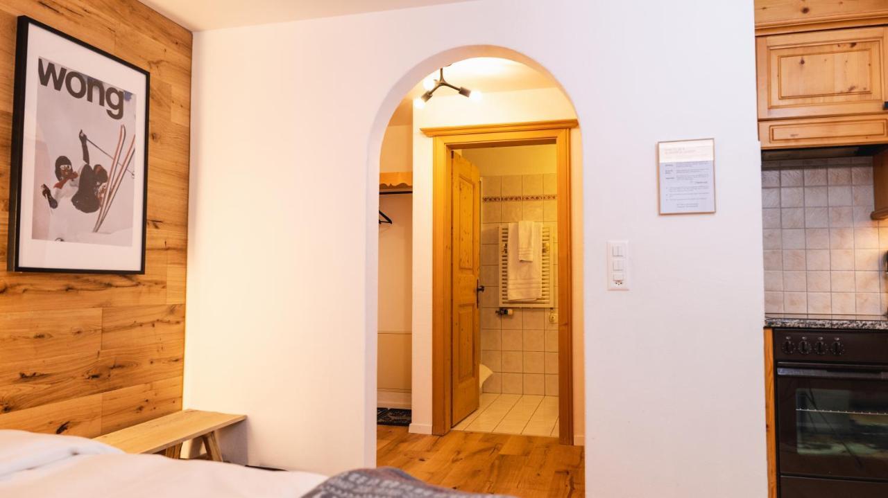 Wunderstay Alpine 16 Chic Studio Central Location Клостерс Екстериор снимка